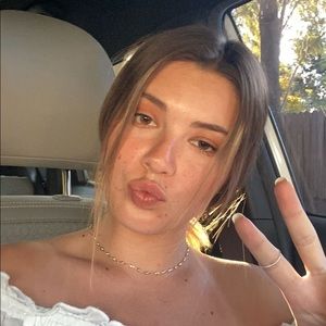 Meet your Posher, Karlee